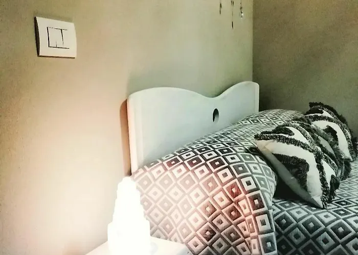 Cristalli Di Luce לינה וארוחת בוקר 4*