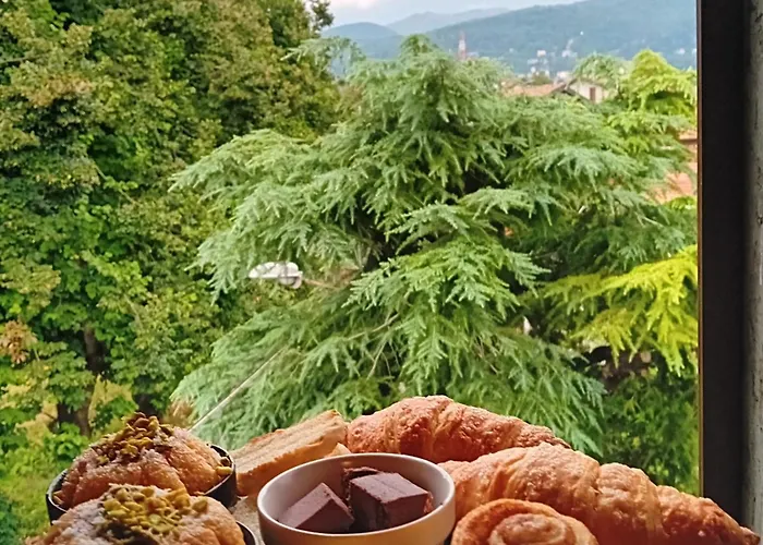 Cristalli Di Luce Frühstückspension Albavilla
